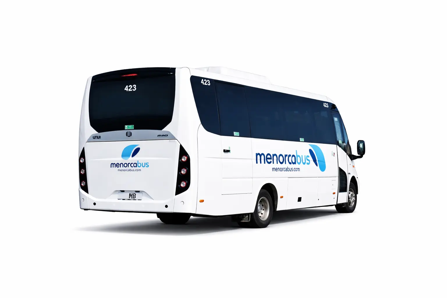 Alquiler de minibús en Menorca con MenorcaBus