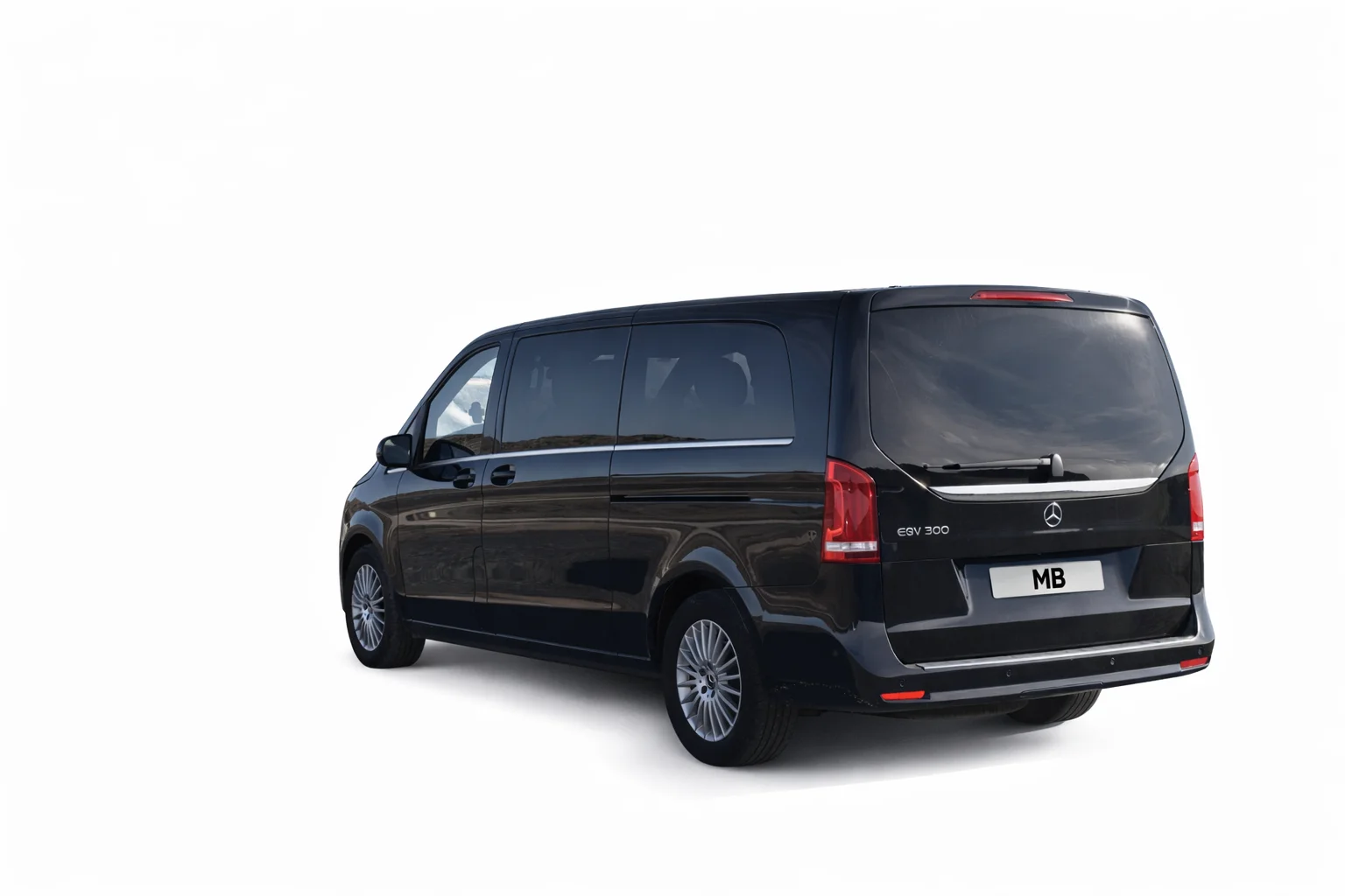 Mercedes EQV VTC eléctrico en Menorca para traslados privados sostenibles