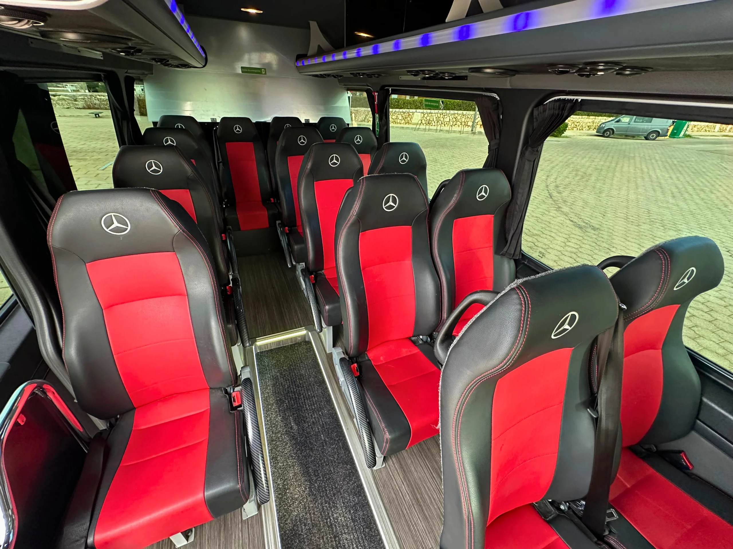 Sprinter 16 plazas Menorca para transfer aeropuerto y traslados privados